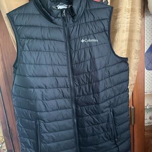Men's black Columbia Omni heat vest